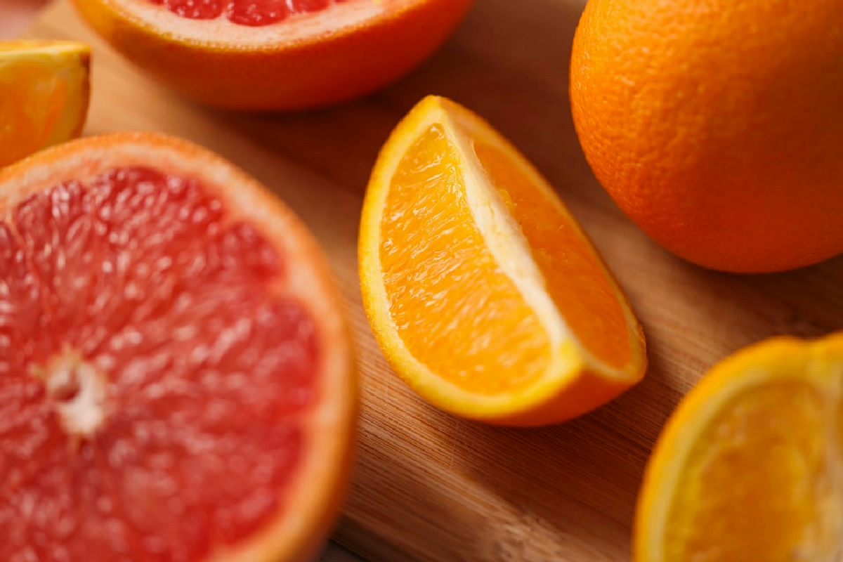 Difese immunitarie in calo? Ecco gli alimenti da portare subito in tavola secondo gli esperti