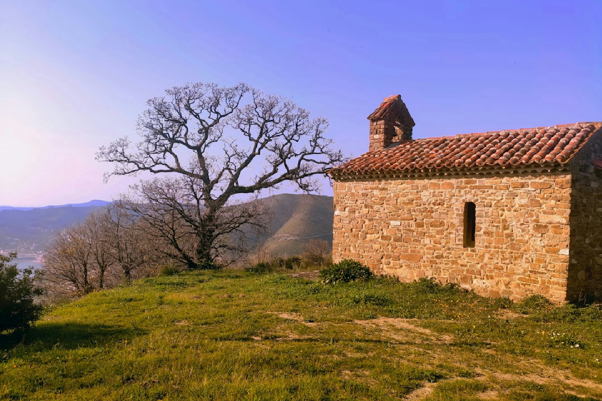 I borghi del Cilento invitano a scoprire una vita immersa nella natura autentica e incontaminata