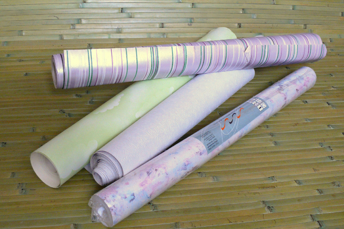 Carte da parati: guida completa a materiali, finiture e soluzioni per decorare ogni stanza