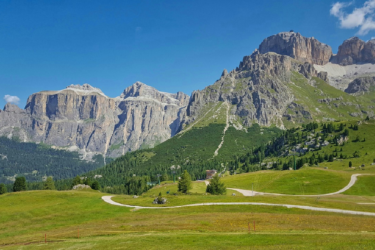 Dove andare a Natale 2025 in Trentino: borghi incantati e città illuminate per le feste