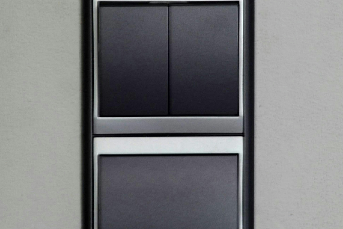 Placche per interruttori e prese: guida completa per abbinare stile e funzionalità in casa