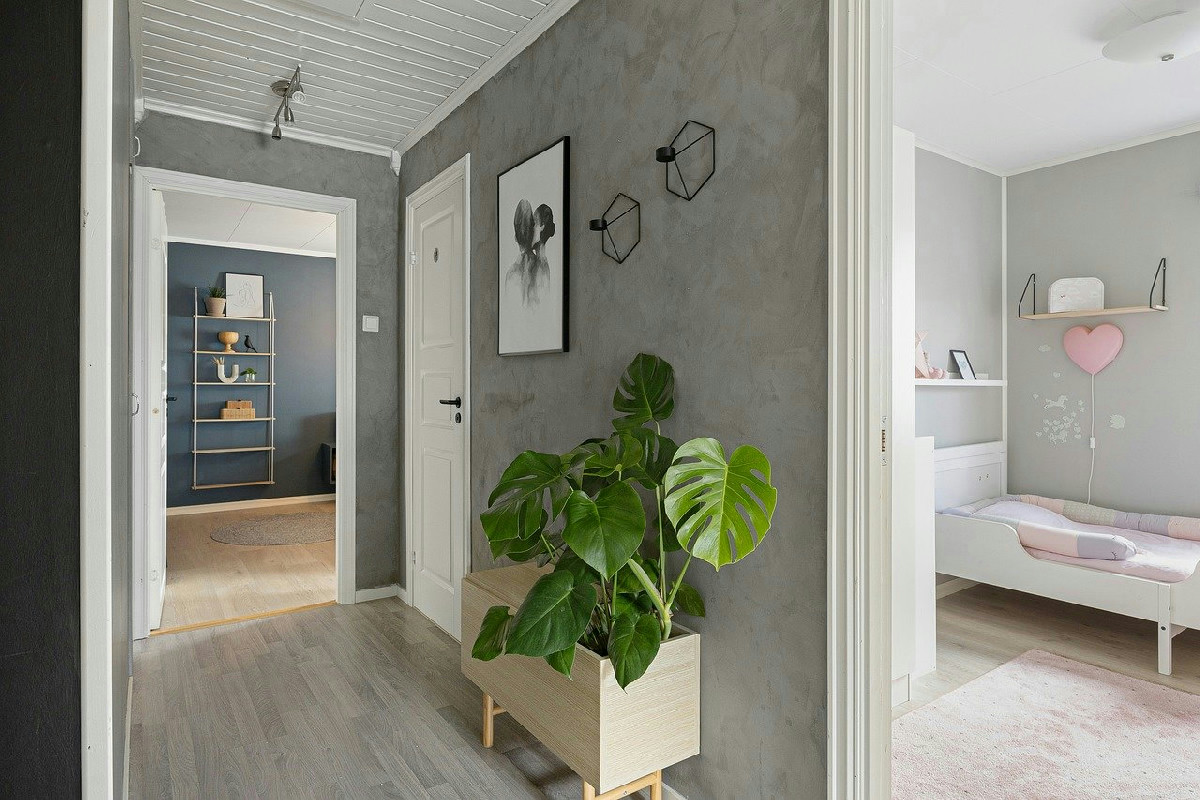 Quando una palette vivace ridona energia e carattere a una casa dal look spento