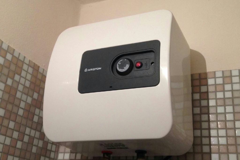 Quel segnale nel mio boiler mi ha fatto capire che era ora di cambiarlo senza aspettare oltre