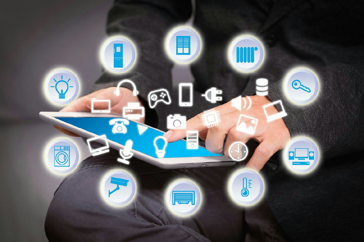 Sistema rapido per rendere intelligente una casa senza modificare gli ambienti interni