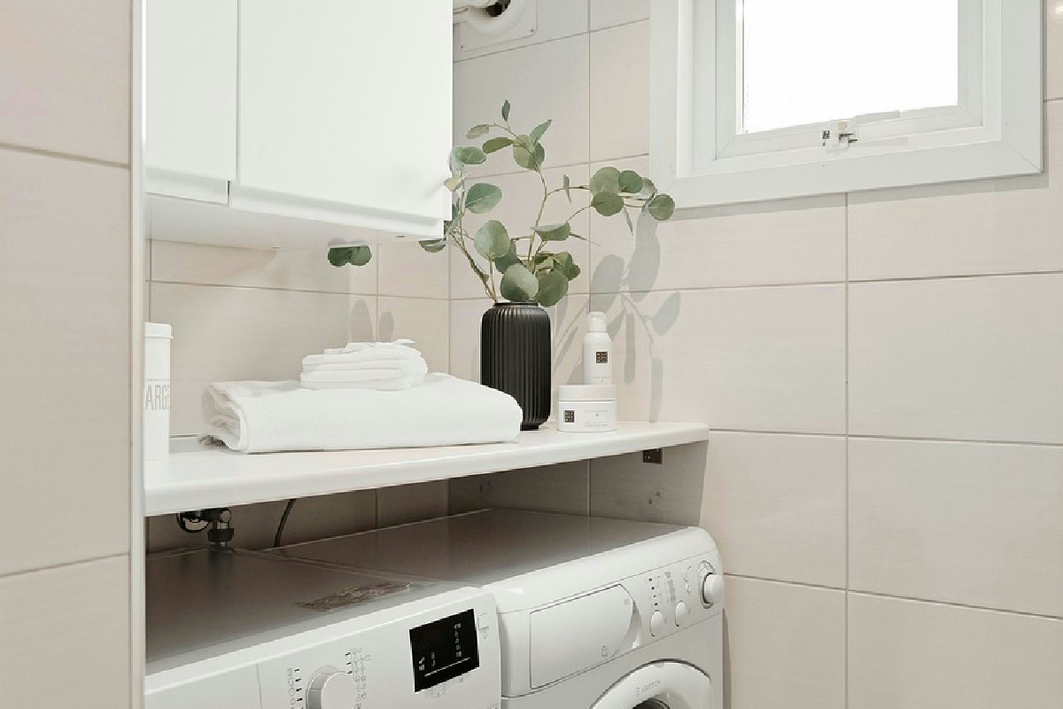 5 idee per integrare una lavanderia elegante nel soggiorno con progetto e vista 3D dettagliata