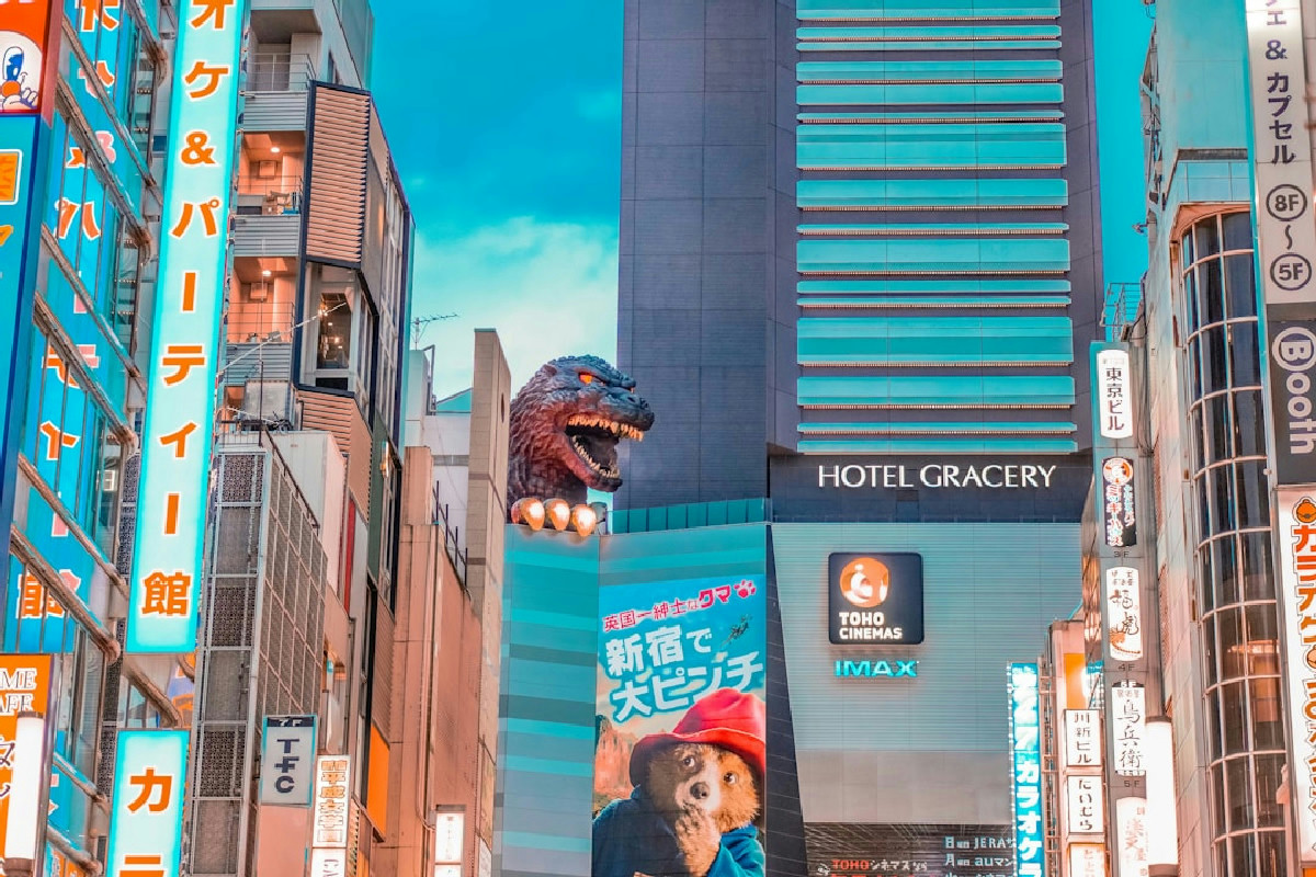 L’influenza dello stile manga: colori e forme che rivoluzionano il design urbano contemporaneo