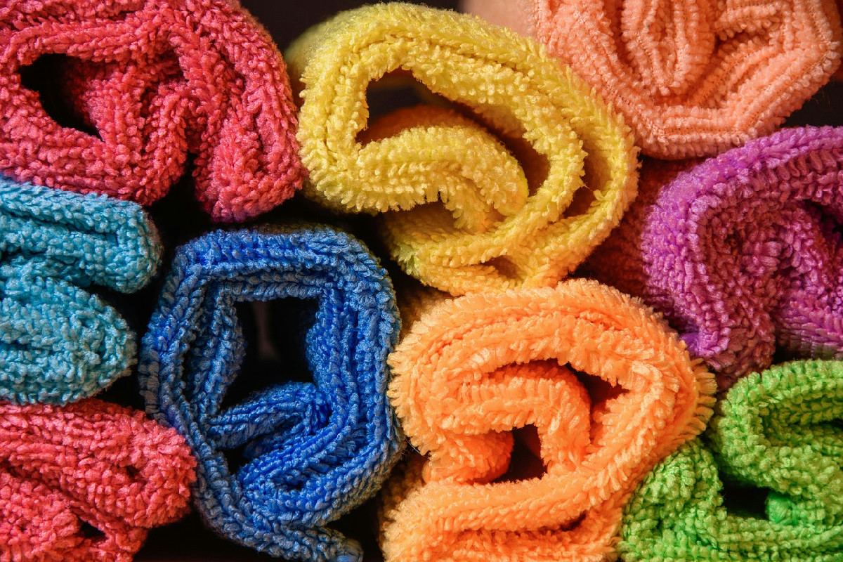 Il segreto per eliminare la polvere dai muri senza doverli imbiancare e mantenerli puliti a lungo